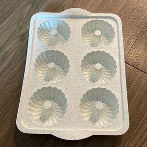 Mini Bundt silicone mold, used once
